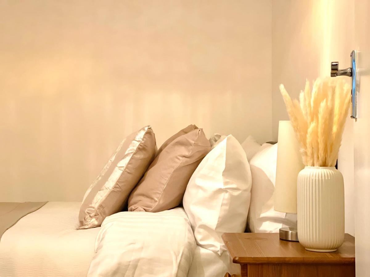 Enchanting One Bed Flat With Free Parking Hendon Bagian luar foto